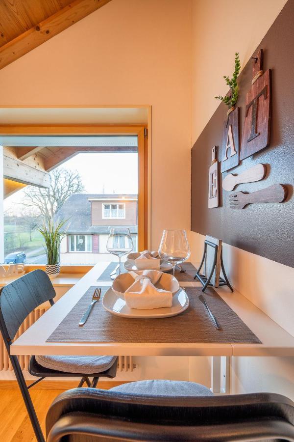 Swiss Alps View Apartment - Contactless Self Check-In 图恩 外观 照片