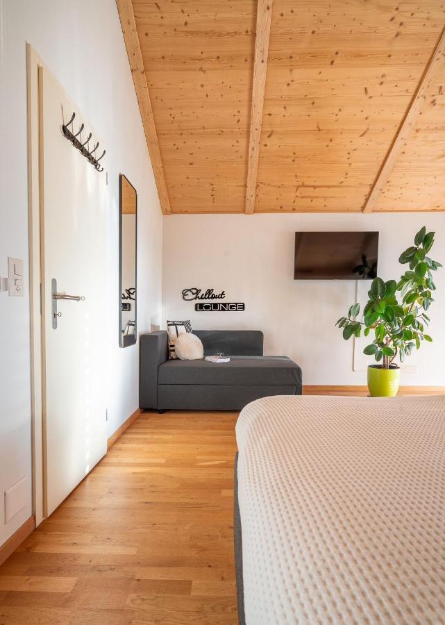 Swiss Alps View Apartment - Contactless Self Check-In 图恩 外观 照片